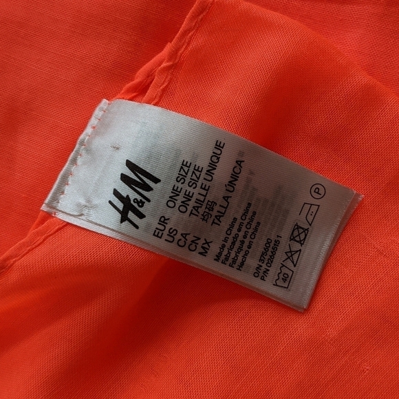 Neon, wrap or scarf - Picture 2 of 2